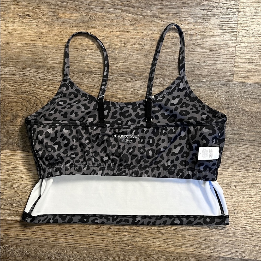 Beyond Yoga Black Leopard Print Strappy Athletic Sports Bra Size XL - Picture 11 of 11